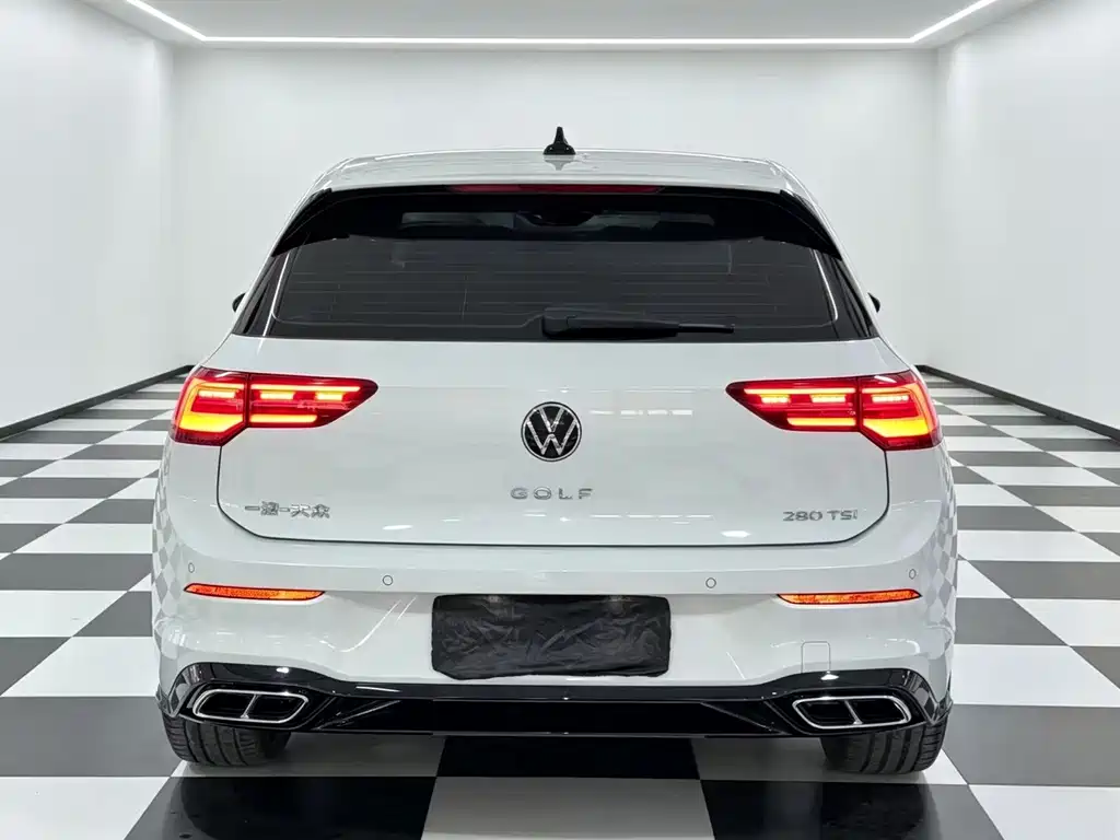 Volkswagen Golf — миниатюра 5