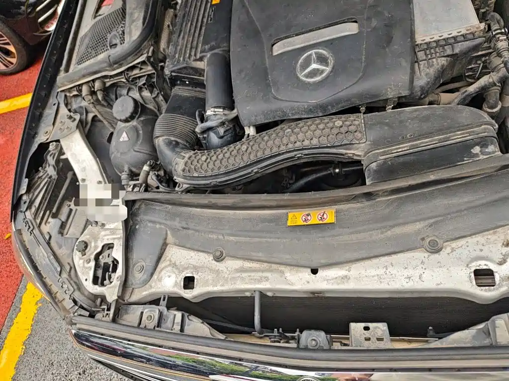 Mercedes-Benz E-Class — миниатюра 19