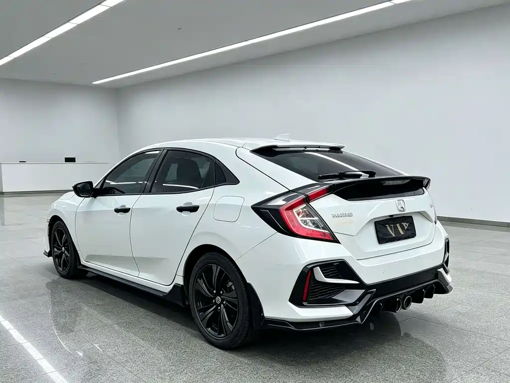 Honda Civic — миниатюра 9