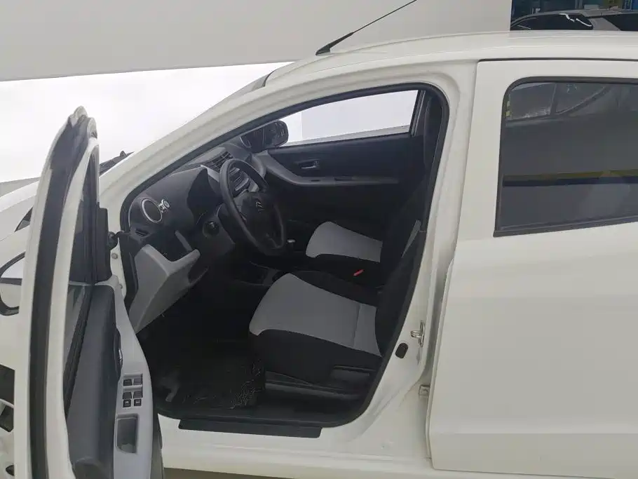 Suzuki Alto — миниатюра 9