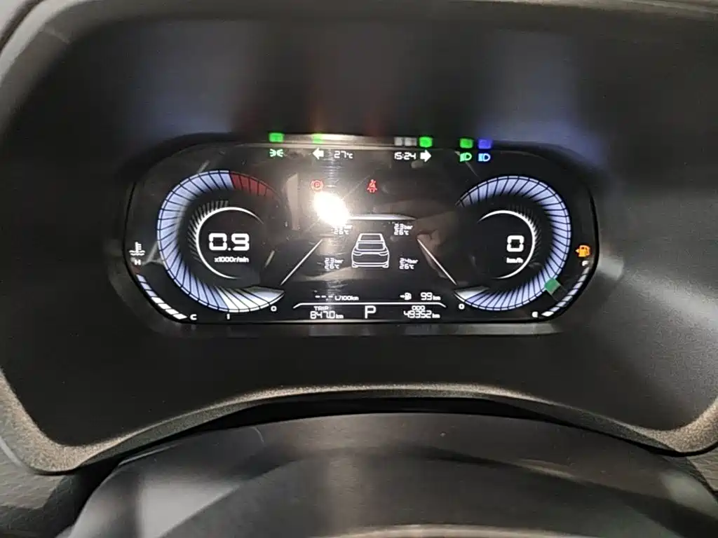 Geely Emgrand — миниатюра 12