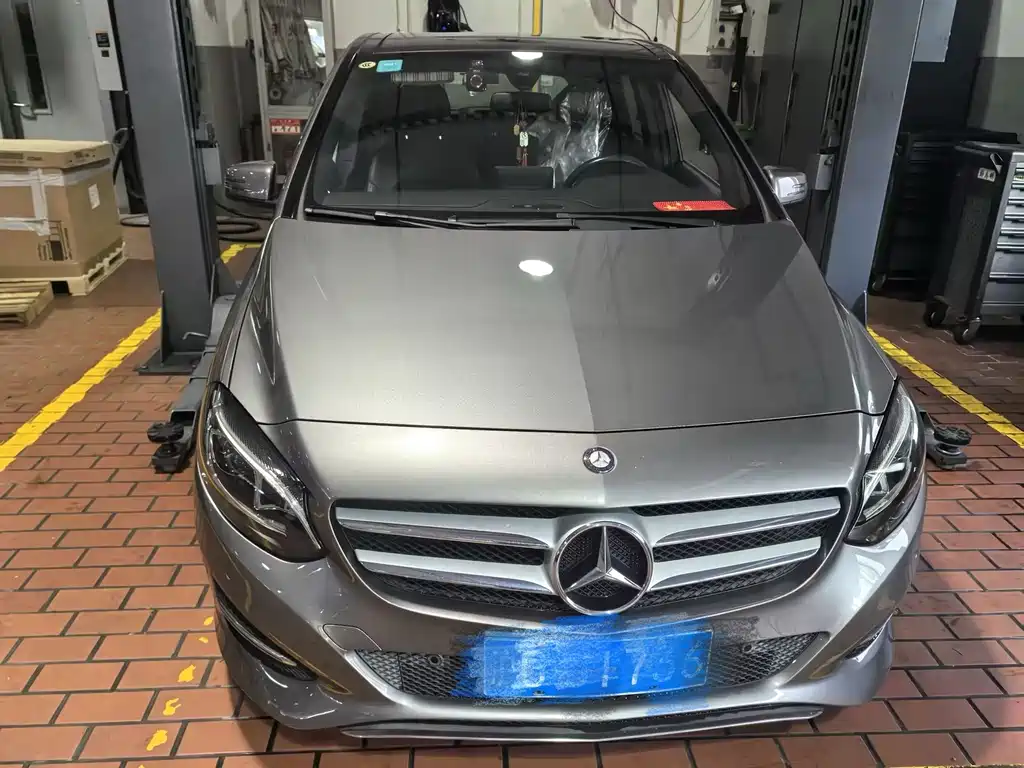 Mercedes-Benz B-Class — миниатюра 2