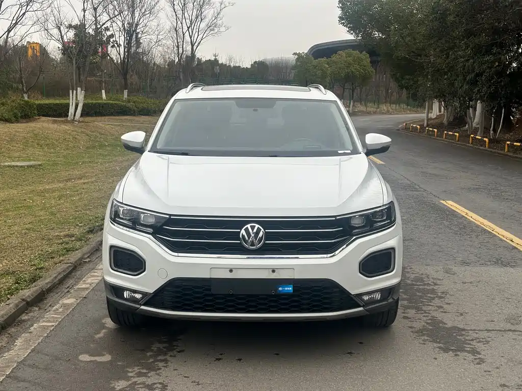 VOLKSWAGEN T ROC EXPLORING SONGS