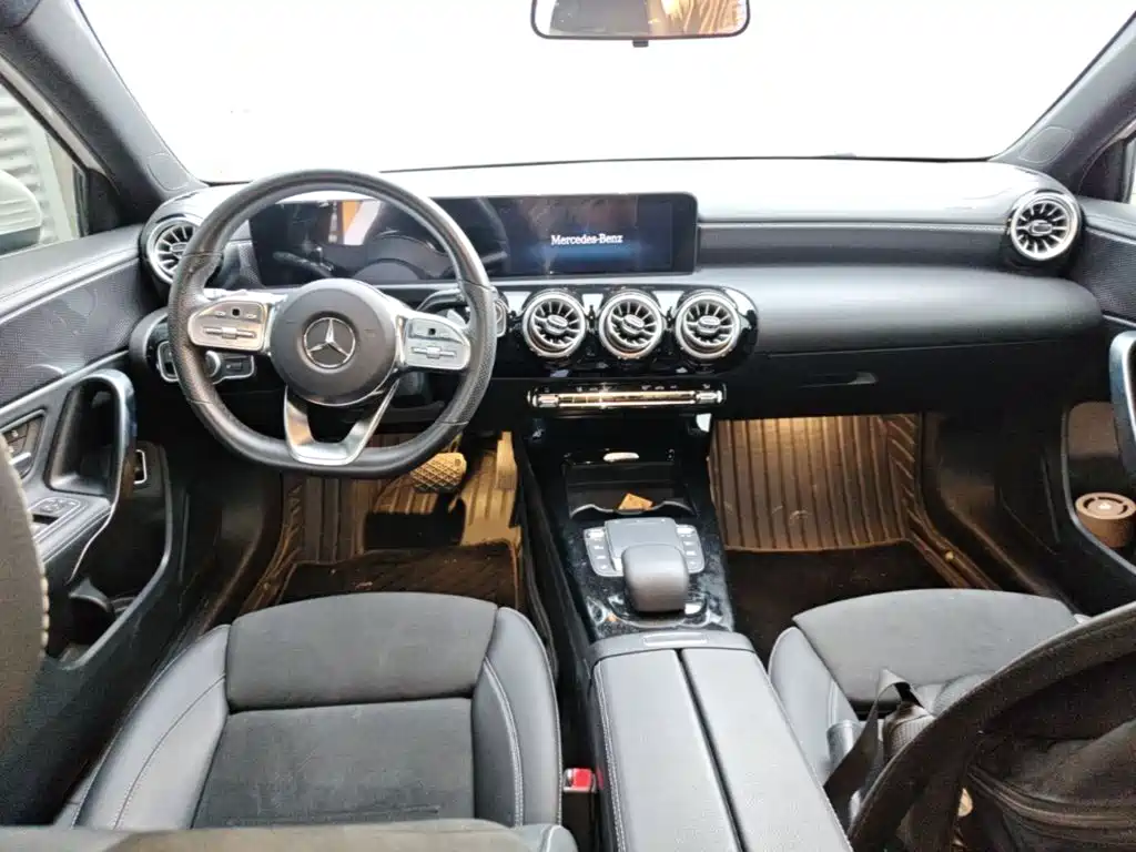 Mercedes-Benz A-Class — миниатюра 14