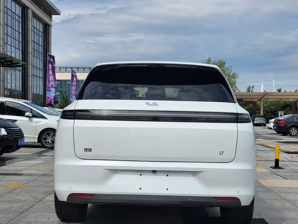 Li Auto Li L7 — миниатюра 5