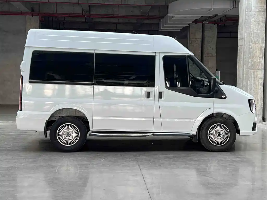 JMC JMC Fushun — миниатюра 4