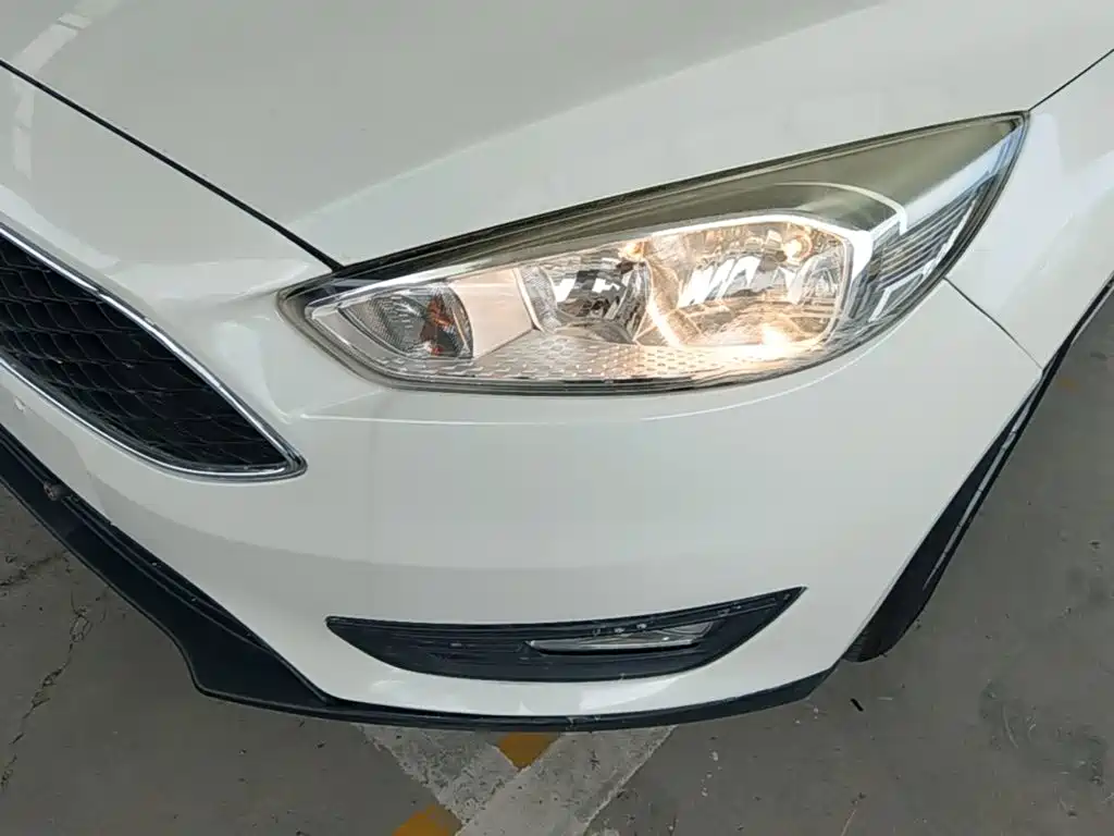 Ford Focus — миниатюра 24