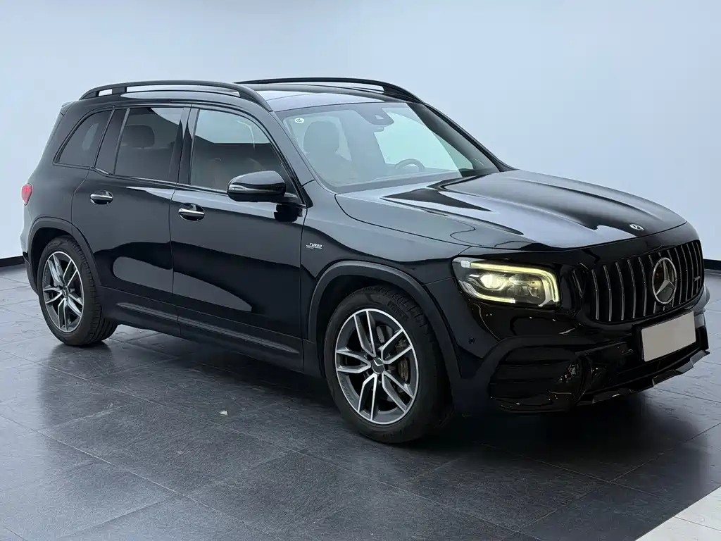 Mercedes-Benz GLB AMG — миниатюра 3