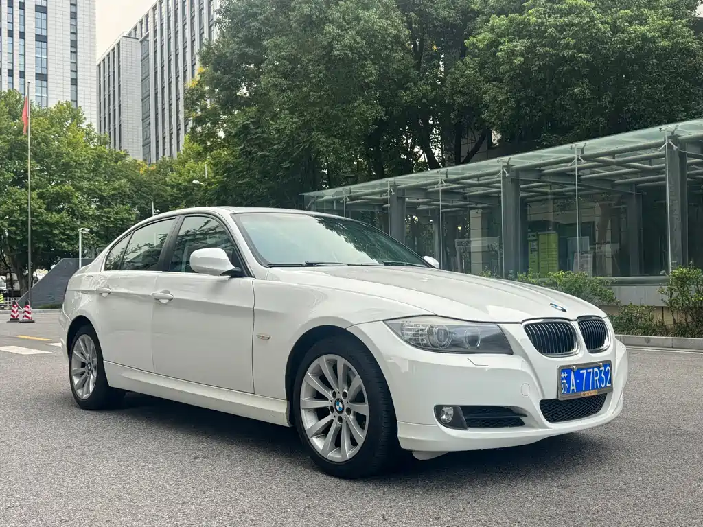 BMW 3 Series — миниатюра 8