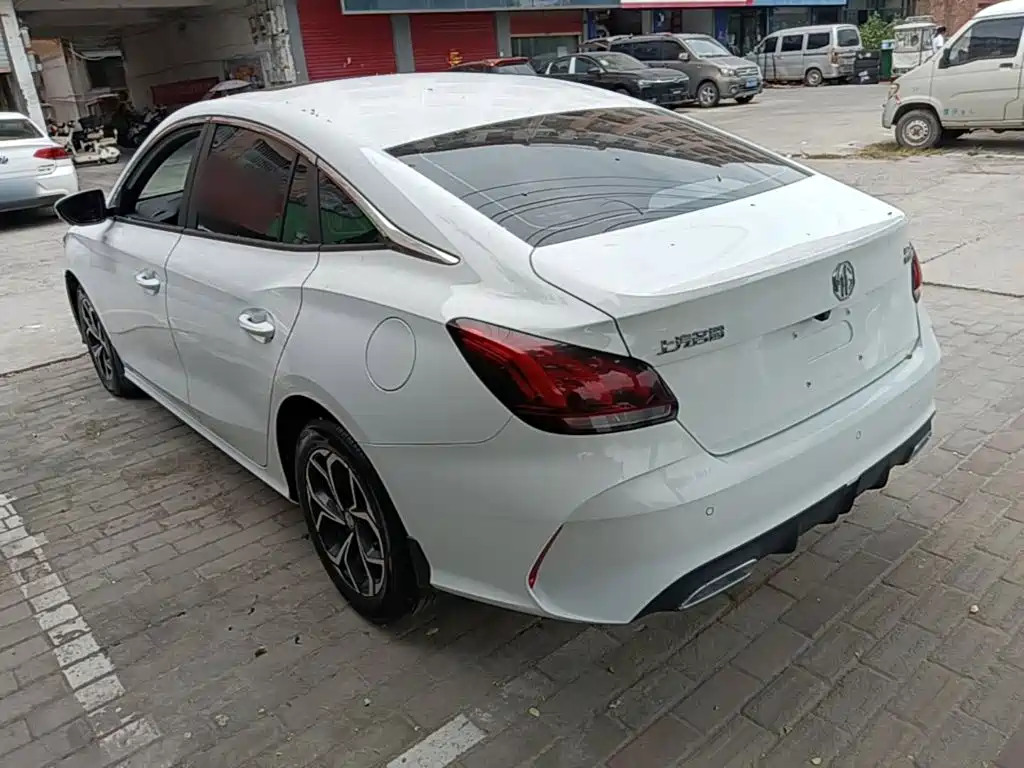 MG MG5 — миниатюра 5