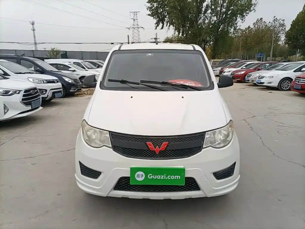 Wuling Hongguang — миниатюра 3