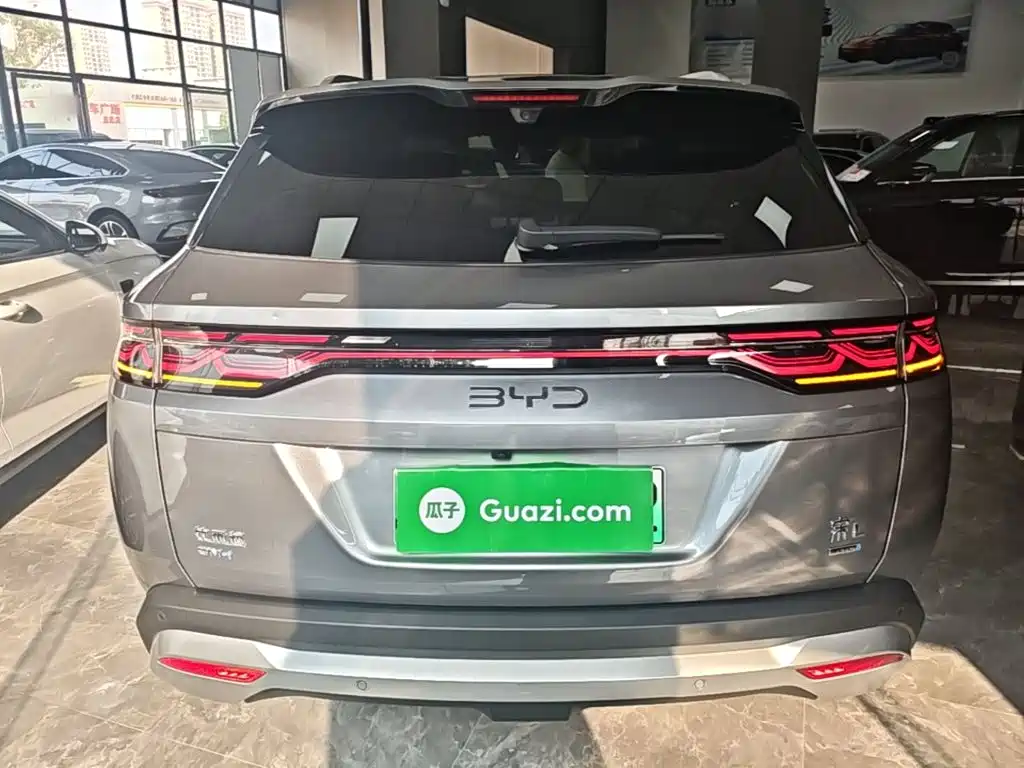 BYD L DM-i — миниатюра 6