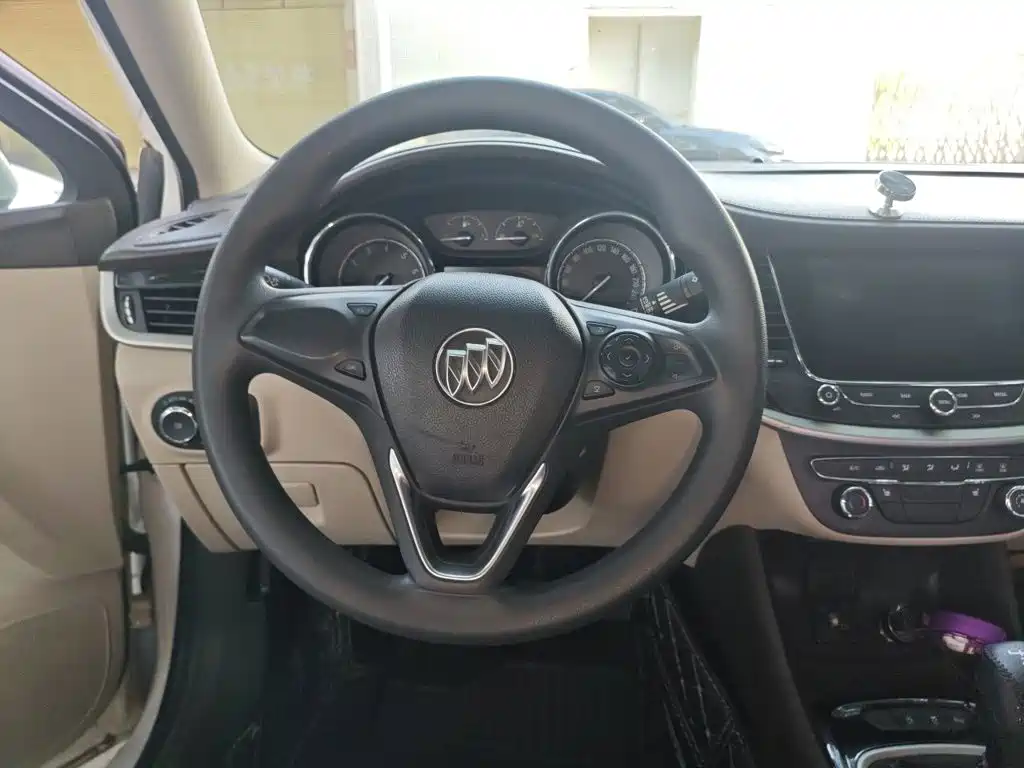Buick Verano — миниатюра 3