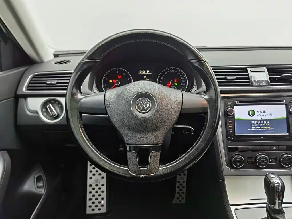 Volkswagen Passat — миниатюра 11