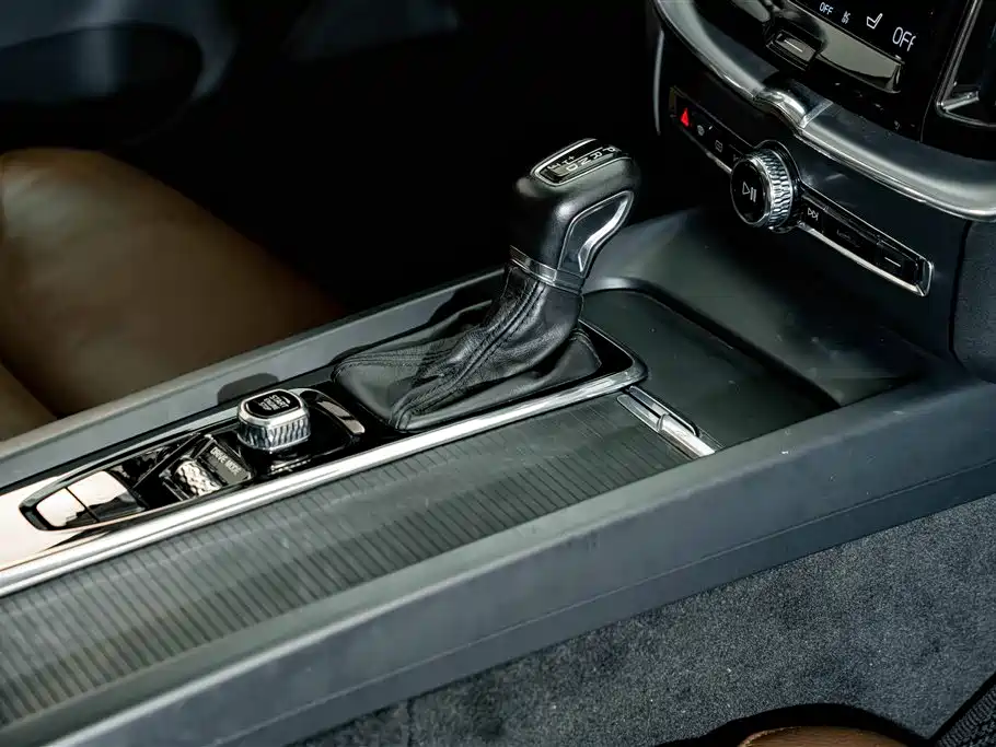 Volvo XC60 — миниатюра 18