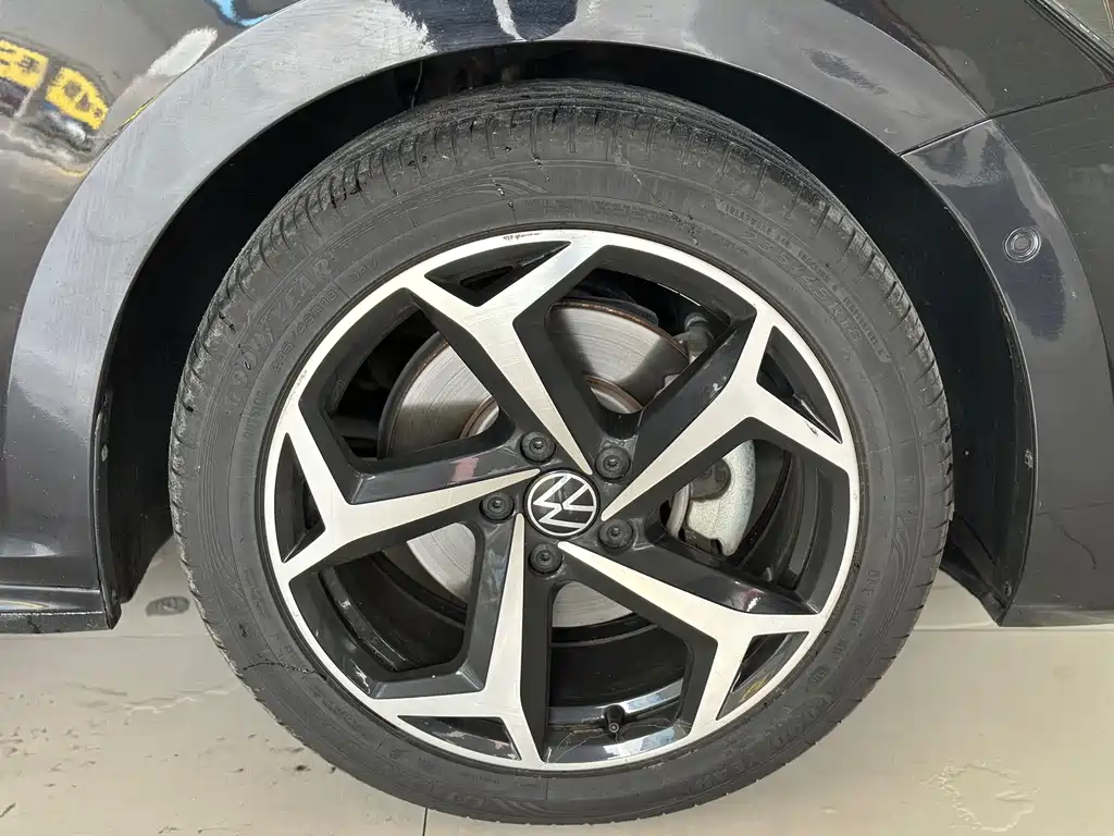 Volkswagen Passat — миниатюра 22