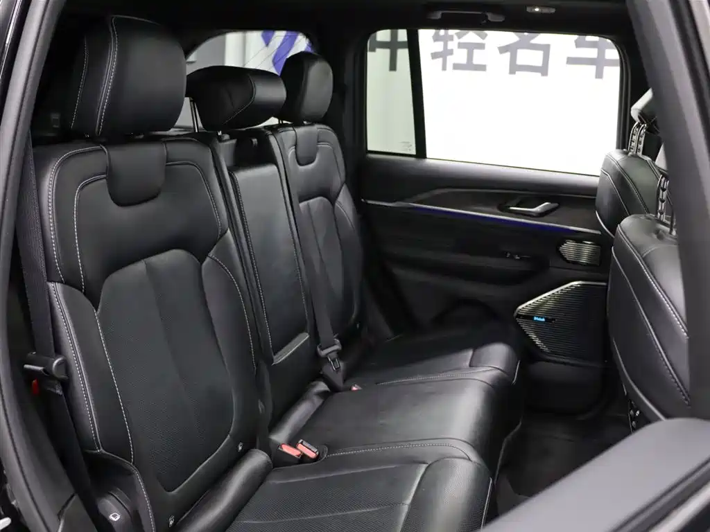 Jeep Grand Cherokee 4xe (Import) — миниатюра 23