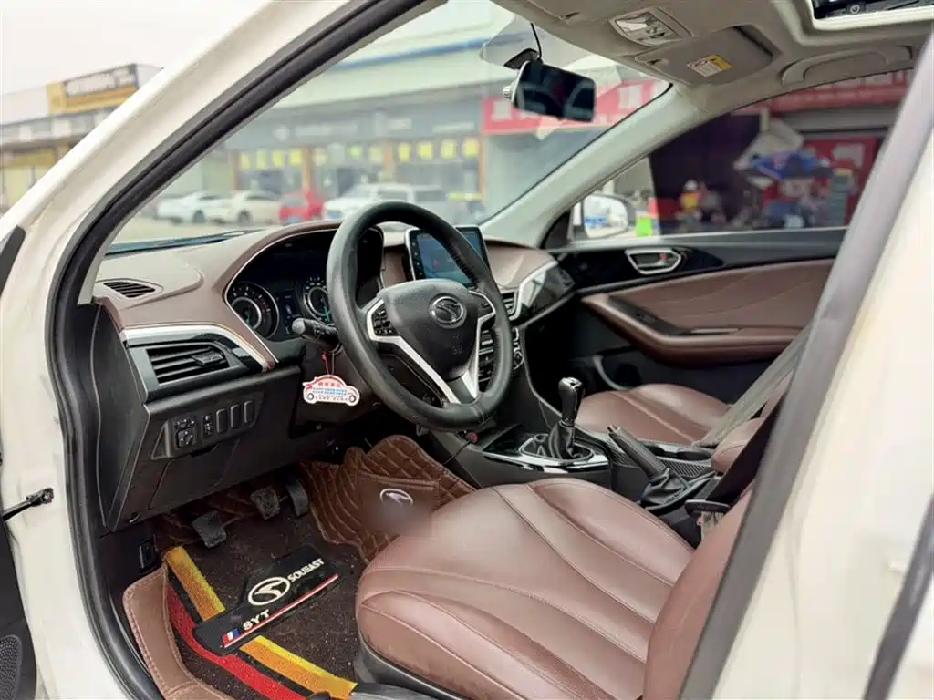 Soueast A5 Yiwu — миниатюра 4