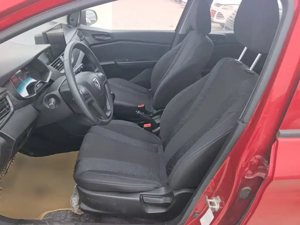 Baojun 310 — миниатюра 15