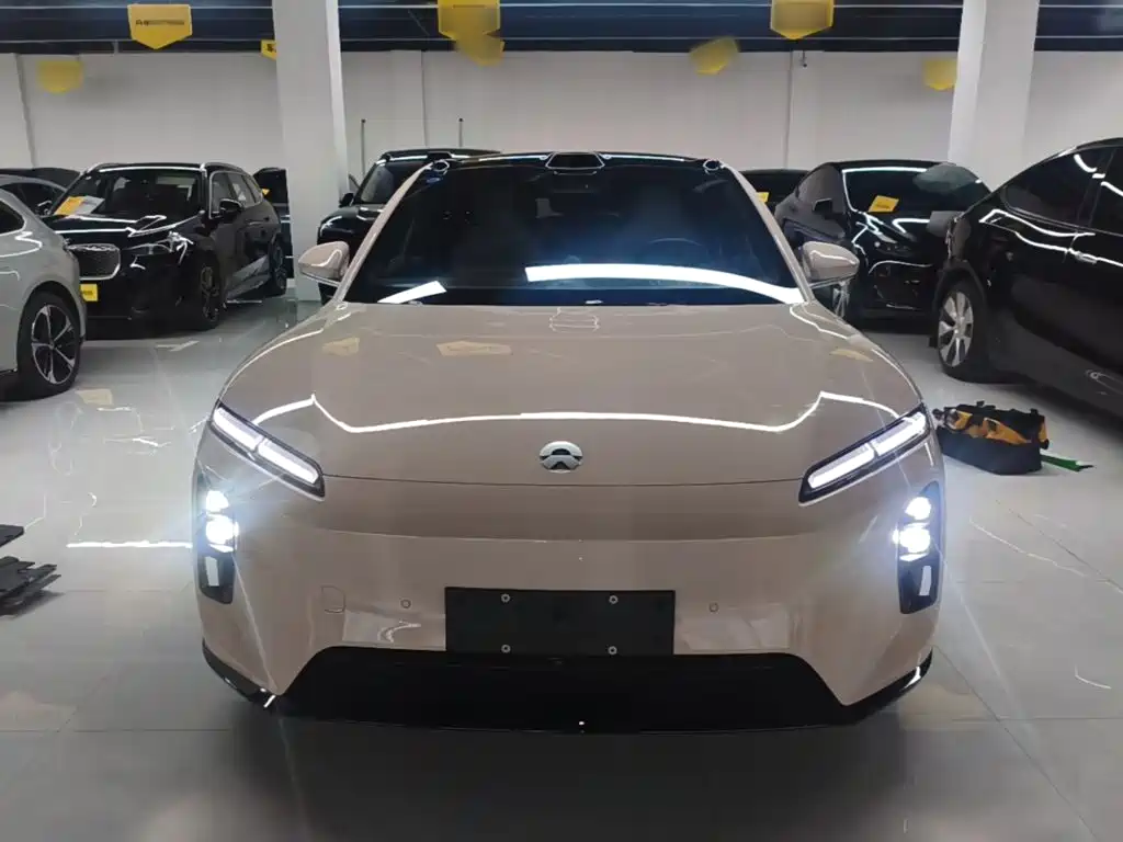 NIO ET5T — миниатюра 3