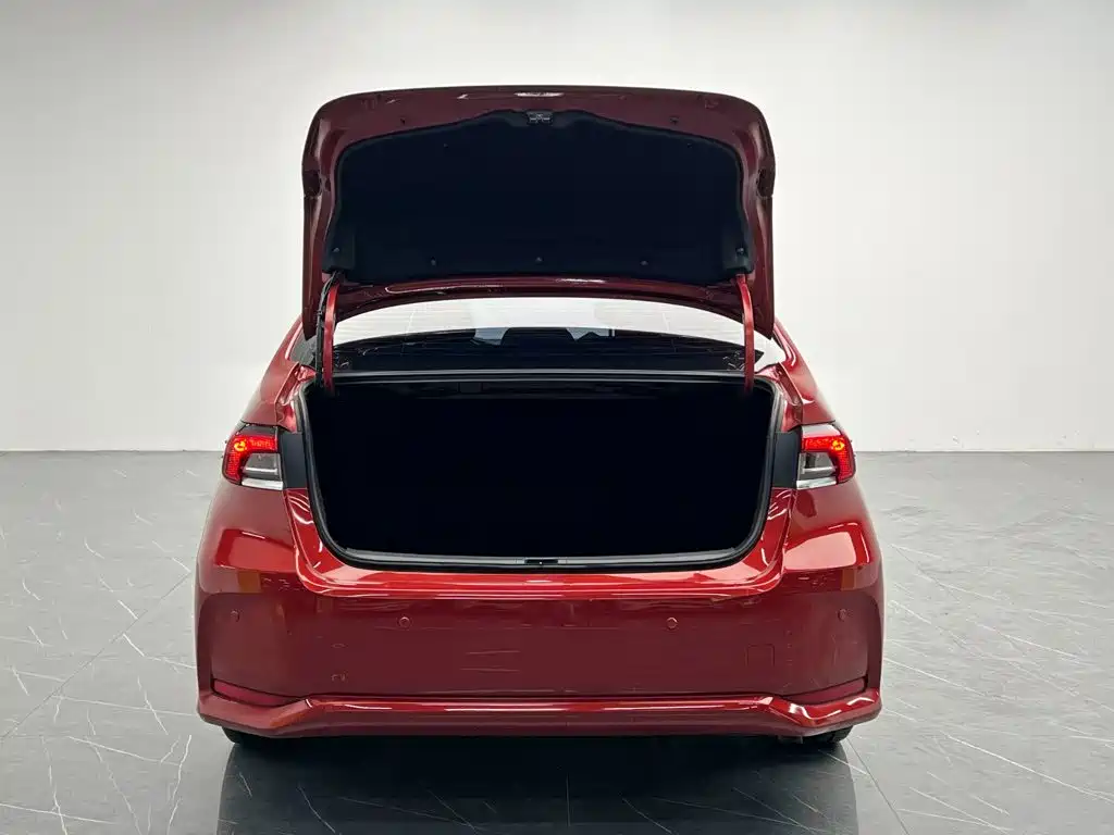 Toyota Corolla — миниатюра 9