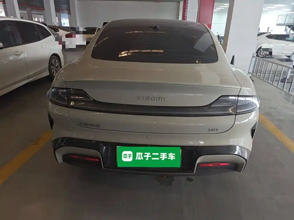 Xiaomi SU7 — миниатюра 6