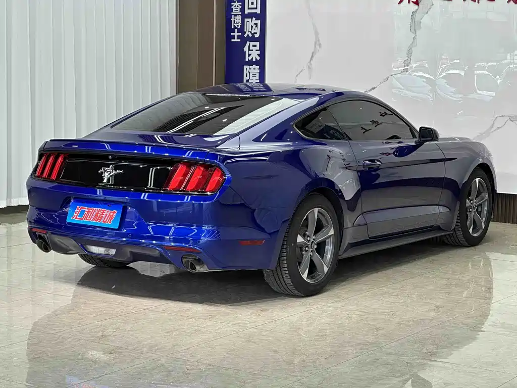 Ford Mustang 2013 3.7L
