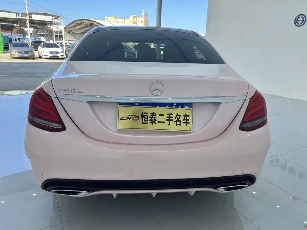 Mercedes-Benz C-Class — миниатюра 8