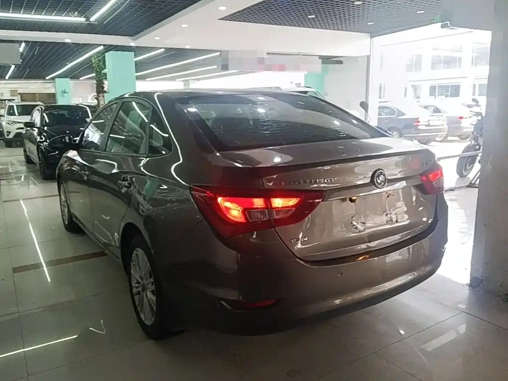 Buick Excelle — миниатюра 5