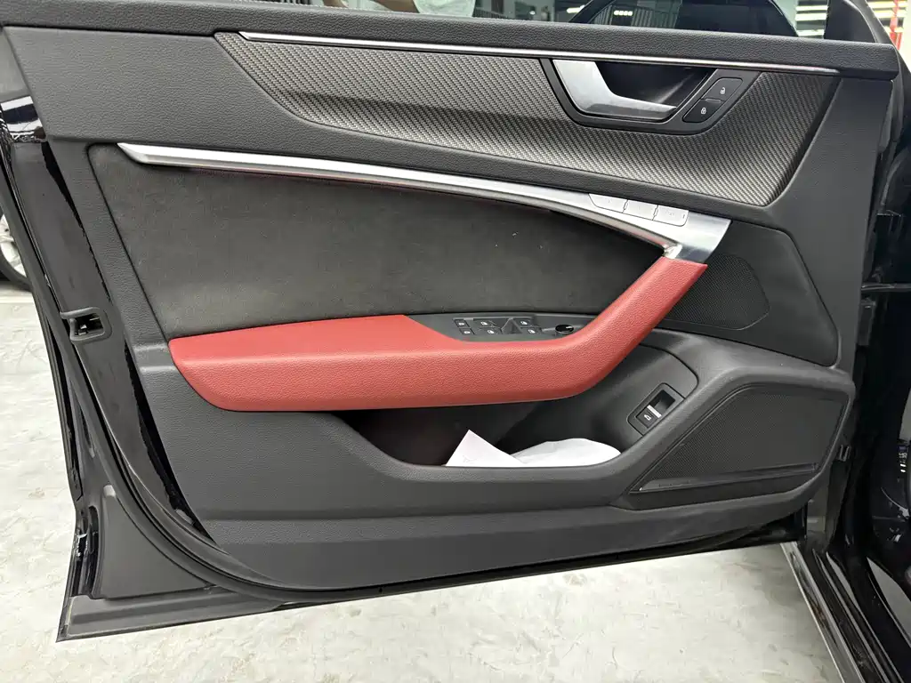 Audi A7L — миниатюра 5