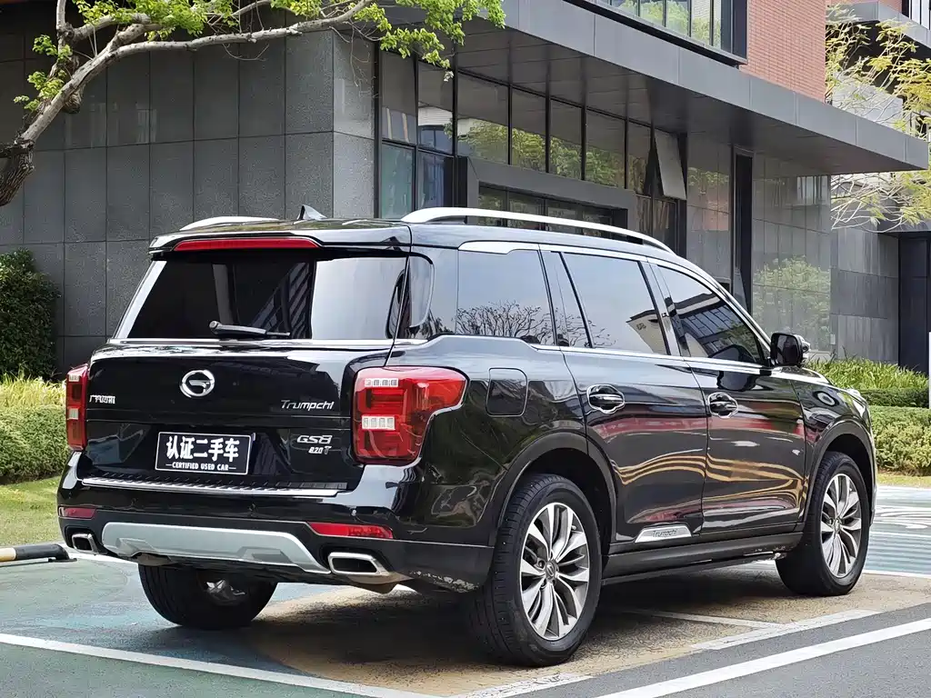 GAC GS8 2017 320T Luxury Smart Connect ( мест)