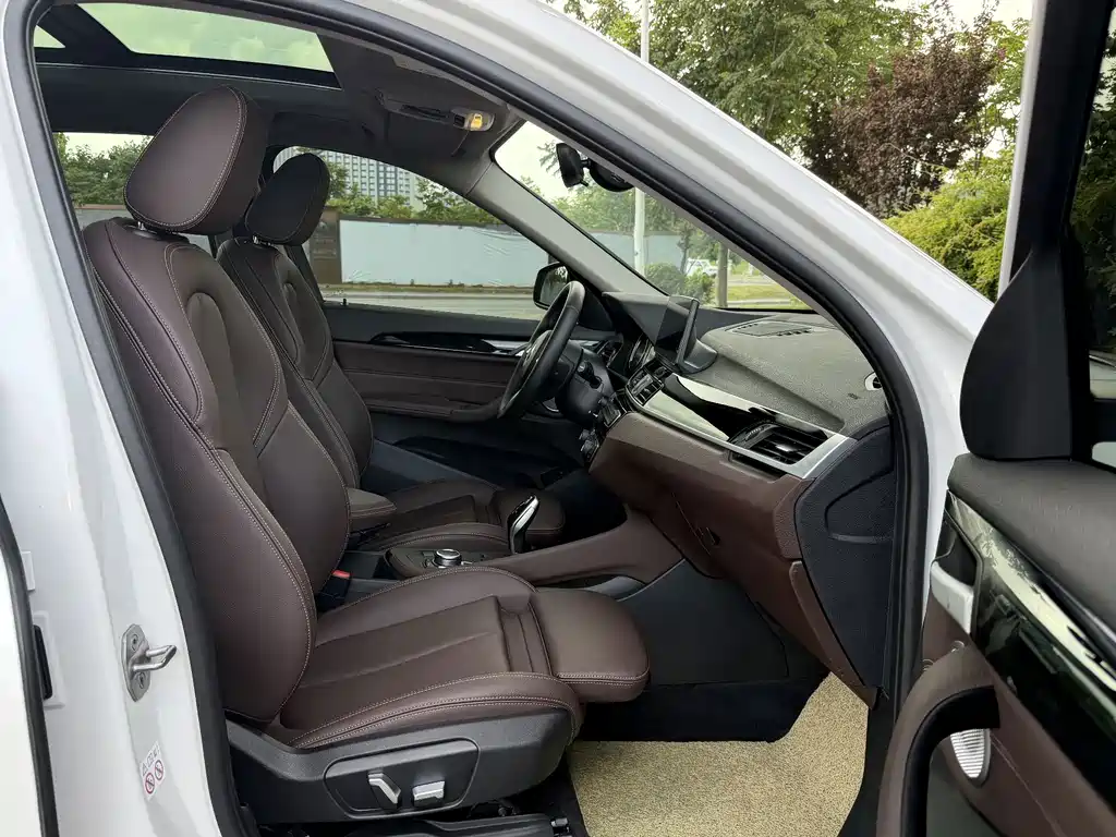 BMW X1 — миниатюра 13