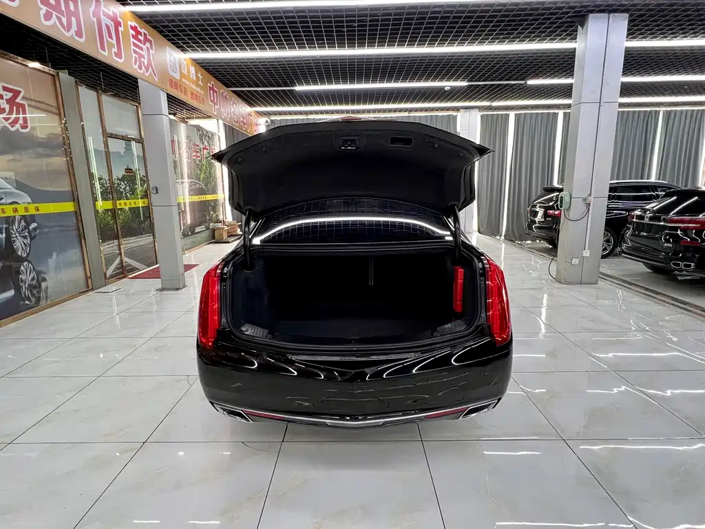 Cadillac XTS 2017 28T