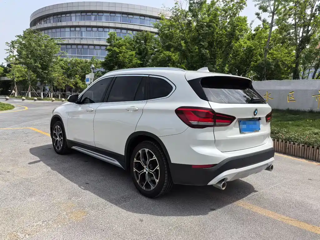 BMW X1 — миниатюра 9