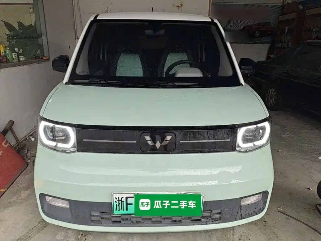 Wuling MINIEV — миниатюра 3
