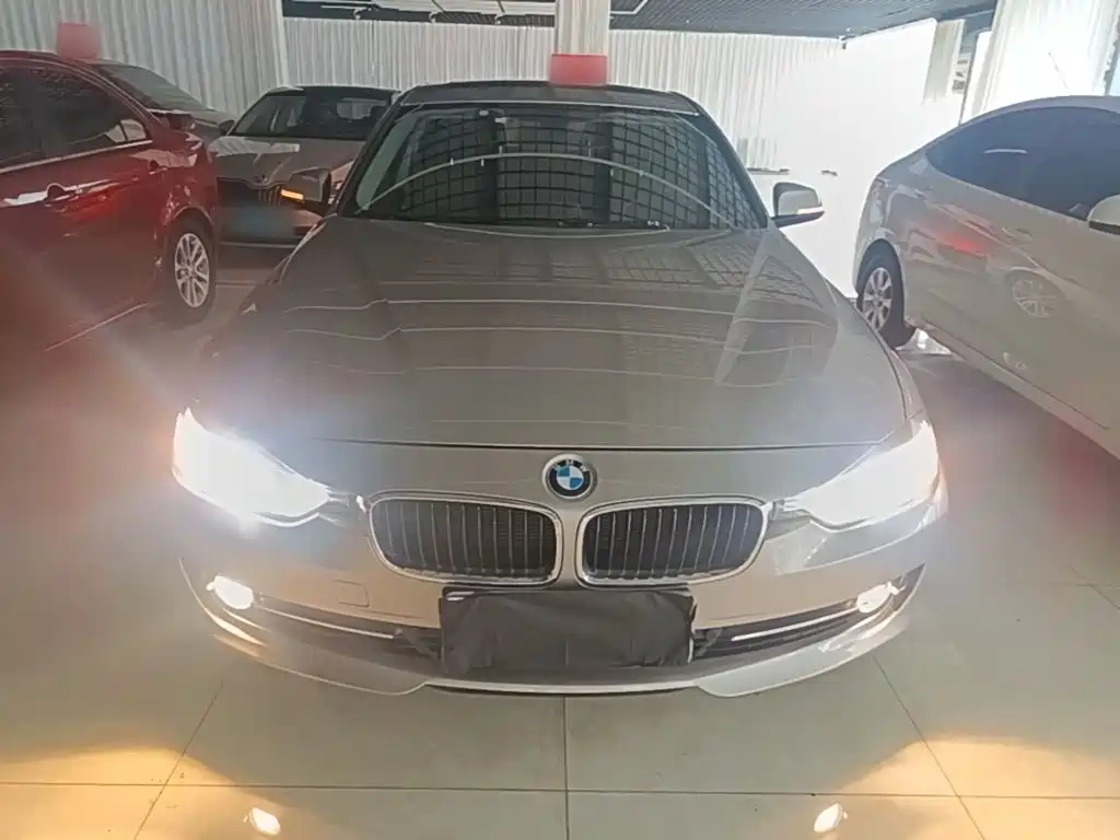 BMW 3 Series — миниатюра 3