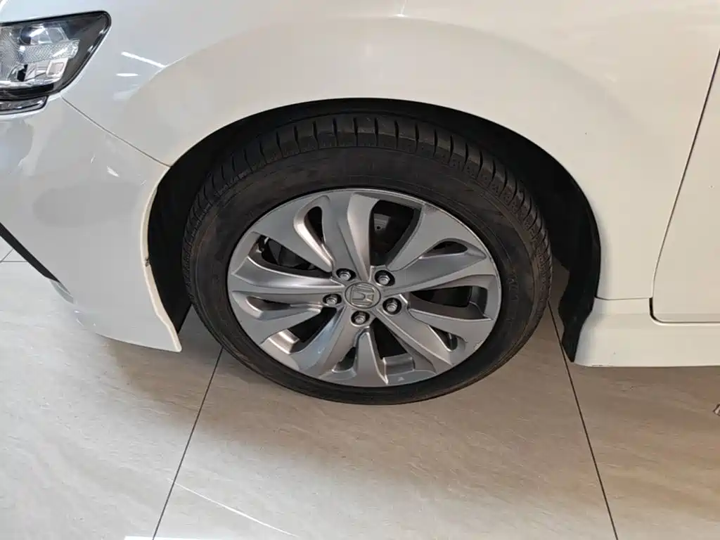 Honda Jade — миниатюра 23