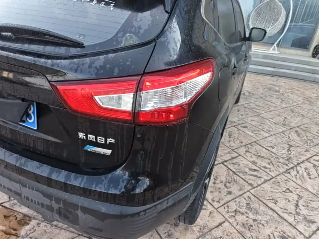 Nissan Qashqai — миниатюра 8