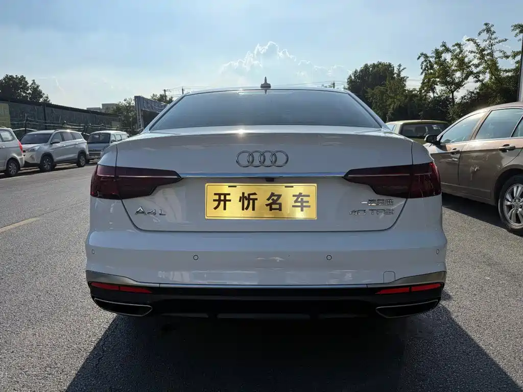 Audi A4L — миниатюра 4