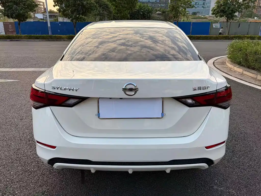 Nissan Sylphy 2022 — фото 6
