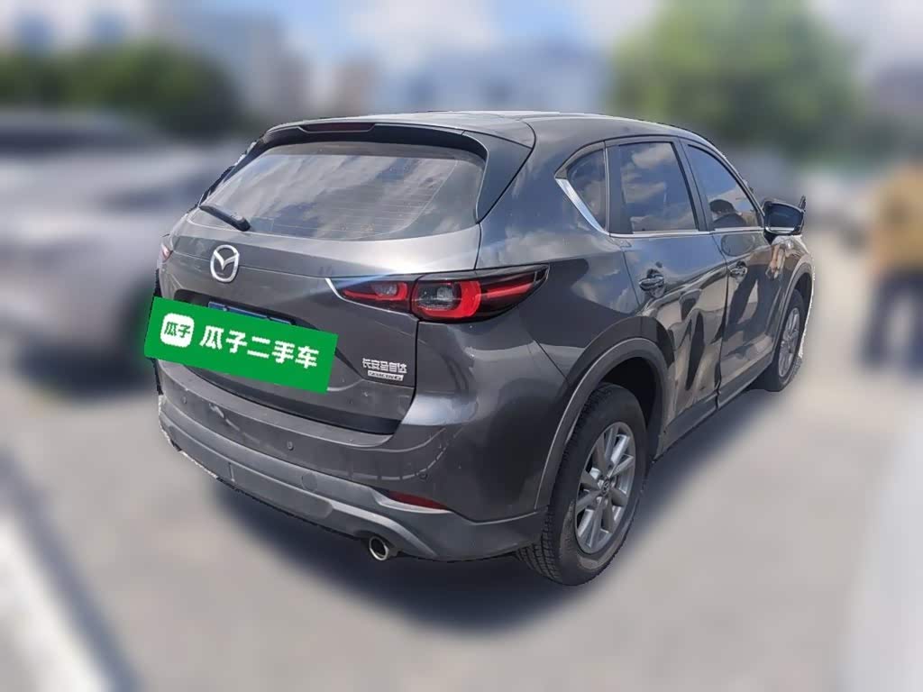 Mazda CX-5 2.0 л 2024 г. Серебристо-серый, пробег 43700 км