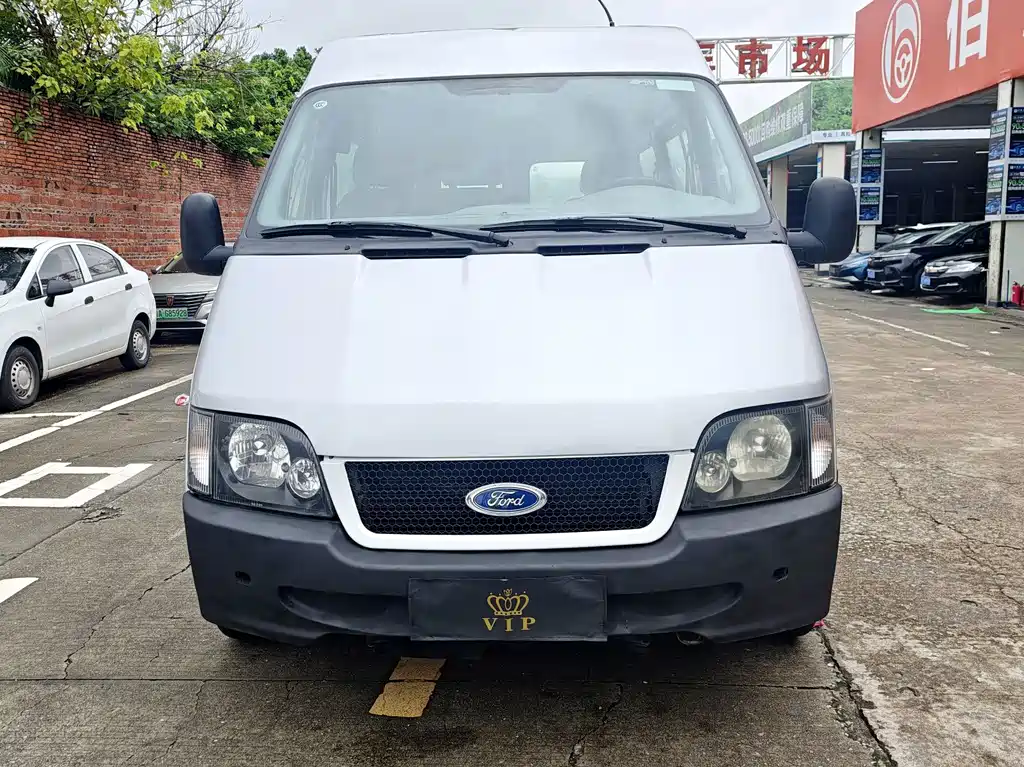 Ford Transit Classic — миниатюра 2