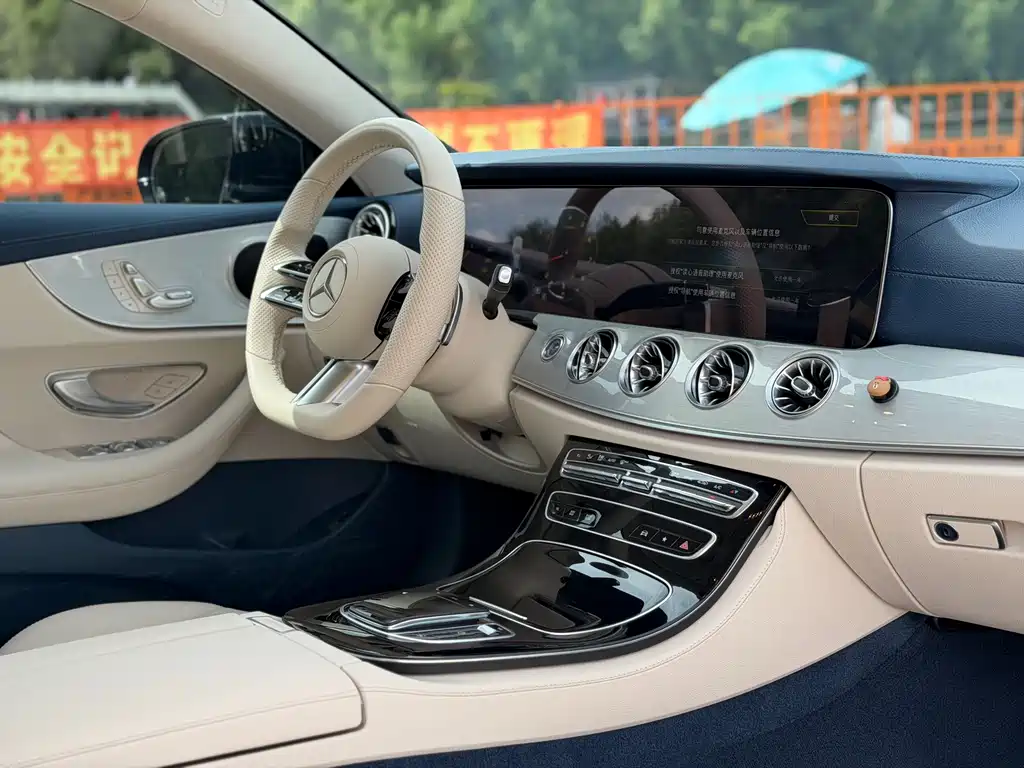 Mercedes-Benz E-Class (Import) — миниатюра 12