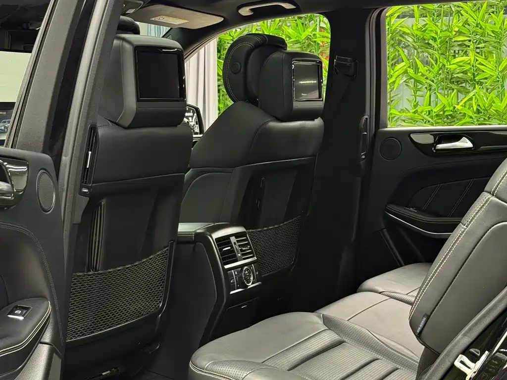 Mercedes-Benz GLS AMG — миниатюра 10