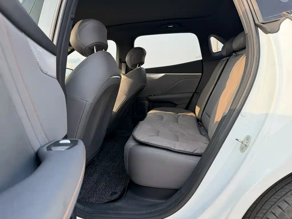 Changan Deepal DARK BLUE S05