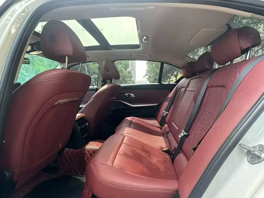 BMW 3 Series — миниатюра 6