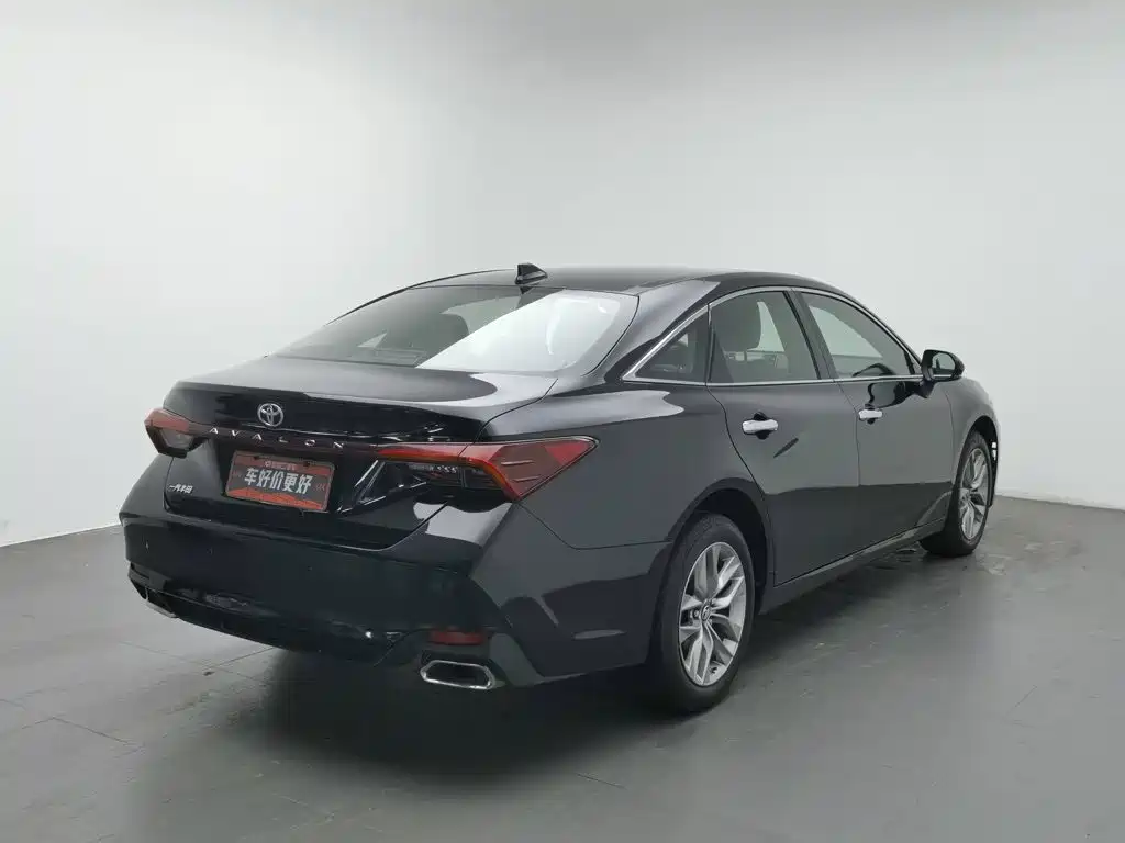 Toyota Avalon — миниатюра 2