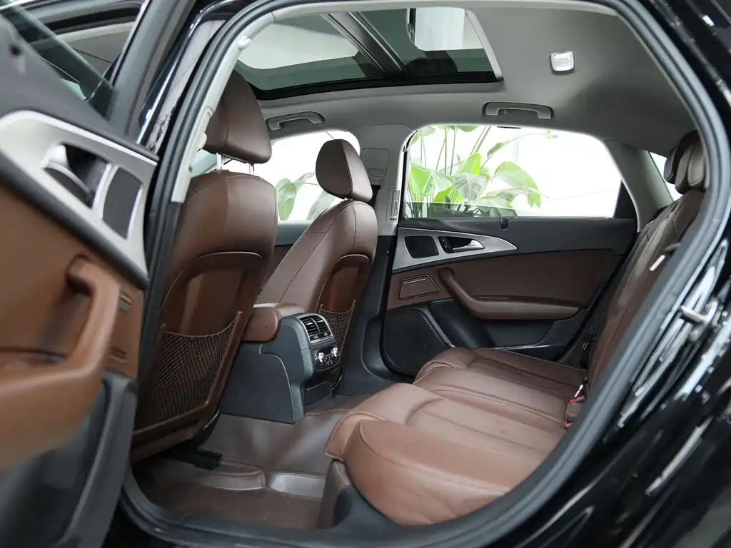 Audi A6L — миниатюра 15