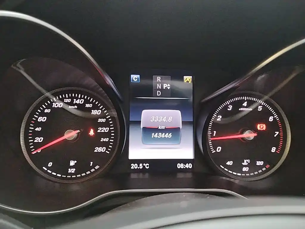 Mercedes-Benz GLC — миниатюра 12