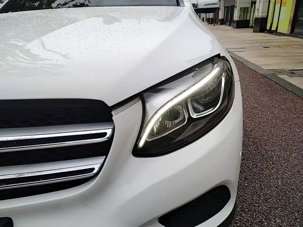 Mercedes-Benz GLC — миниатюра 24